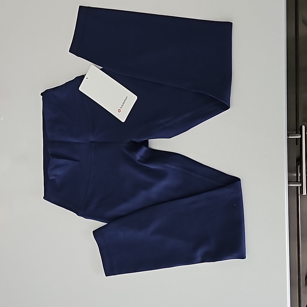 Lululemon Wunder Train